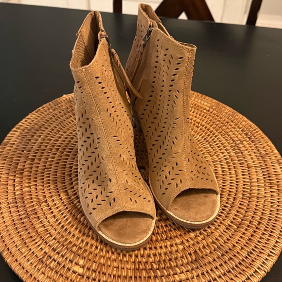 Toms Shoes - TOMS  Peep-Toe Ankle Boots